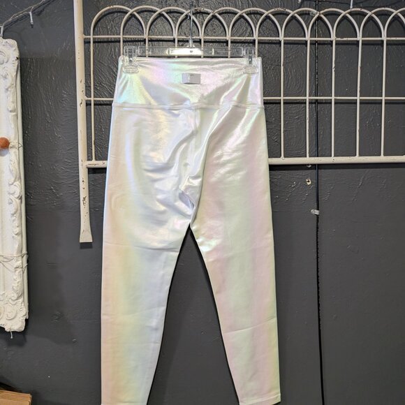 BNWT Size 6-8 Zyia White Unicorn Luxe 7/8 24" Leggings - Picture 3 of 5